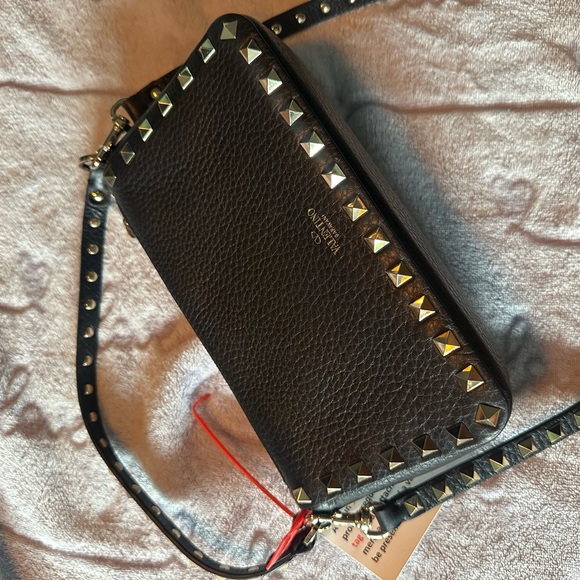 Authentic Valentino Garavani as new Rockstud black bag - Picture 3 of 13